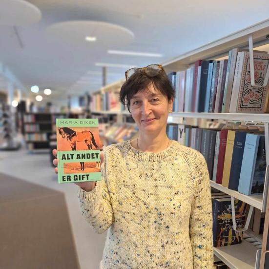 Avijaja med 'Alt andet er gift'